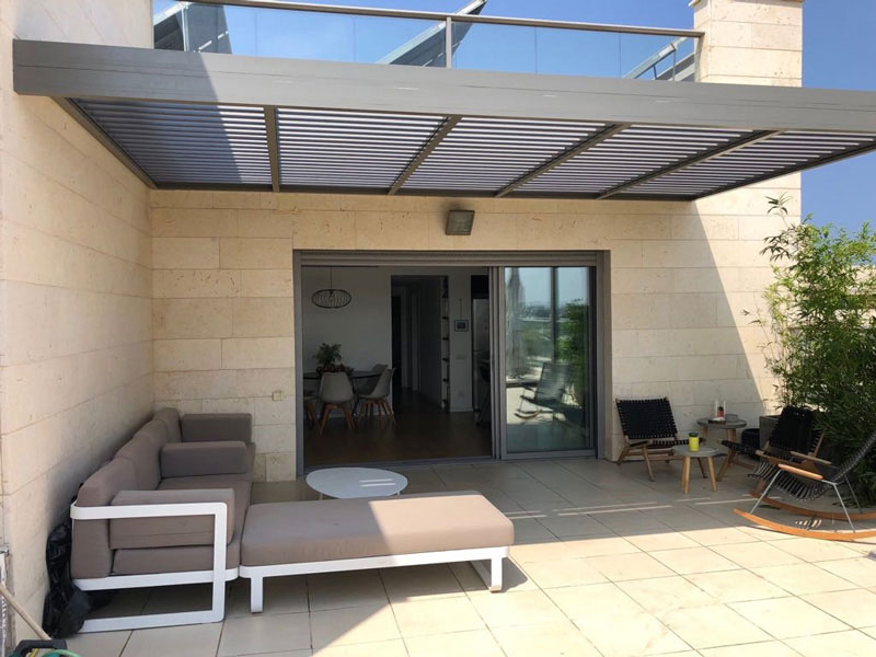 פרגולת אלומיניום למרפסת